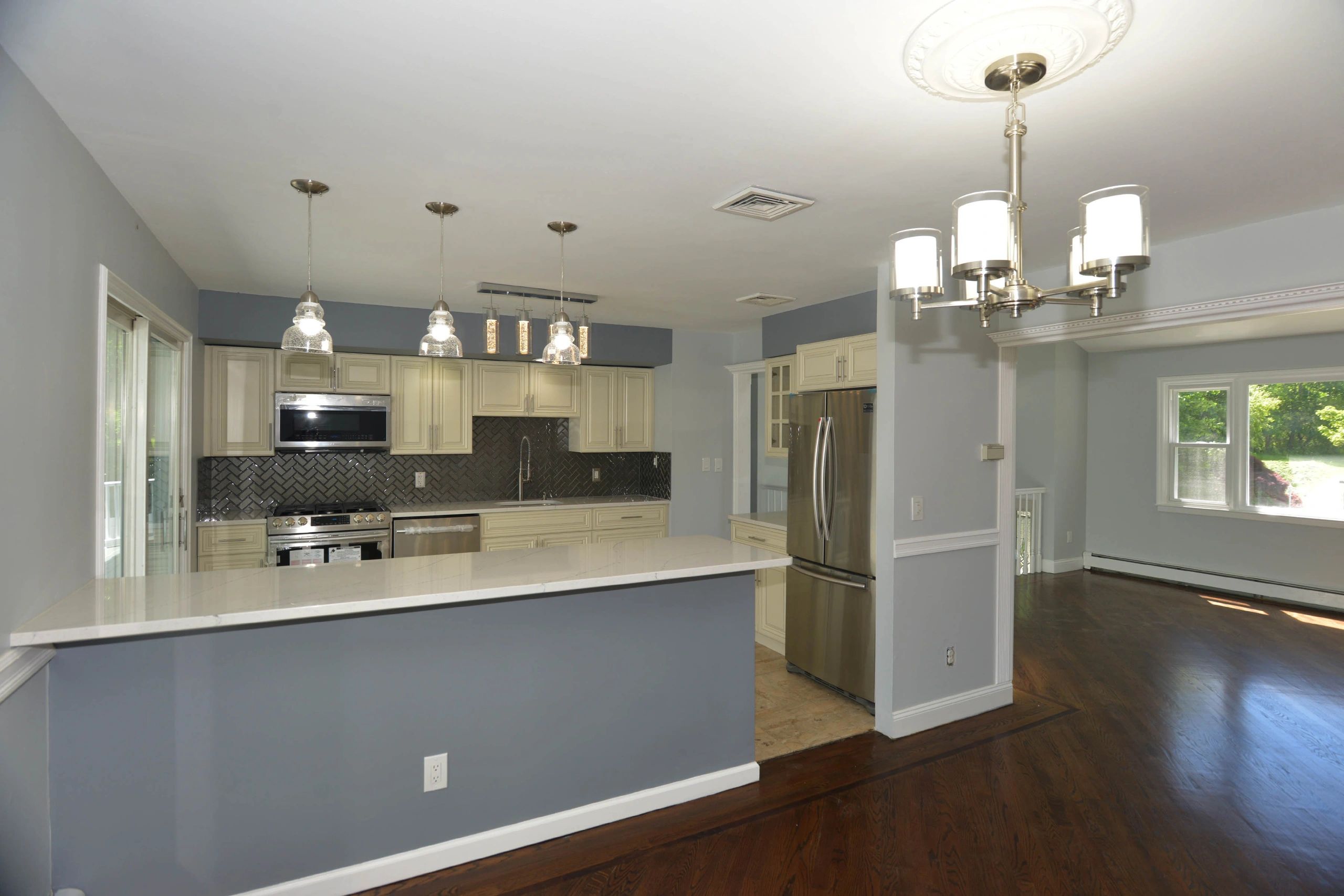 CHEAPEST KITCHEN CABINETS